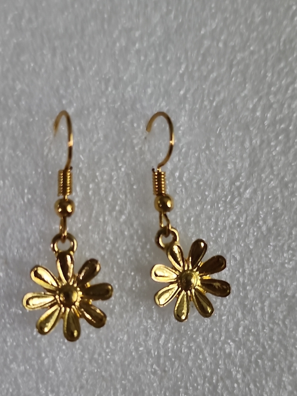 Hand Crafted Gold Floral Daisy Drop Earrings